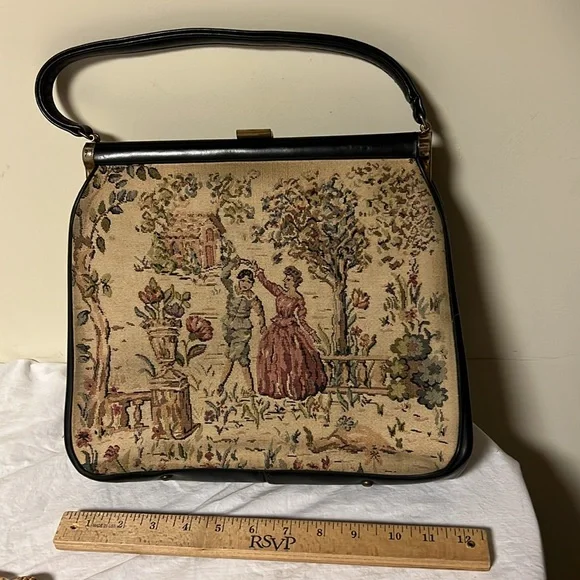 Vintage double-sided tapestry purse, man and woman dancing in a garden - Picture 2 of 9